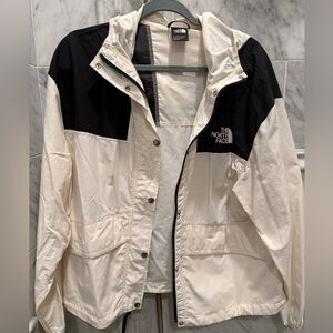 The North Face Jacket Womens Medium White HyVent Hooded Rain Shell Coat Outdoor